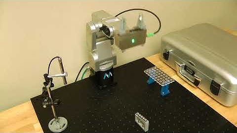 The most compact and precise six axis robotic arm Meca500