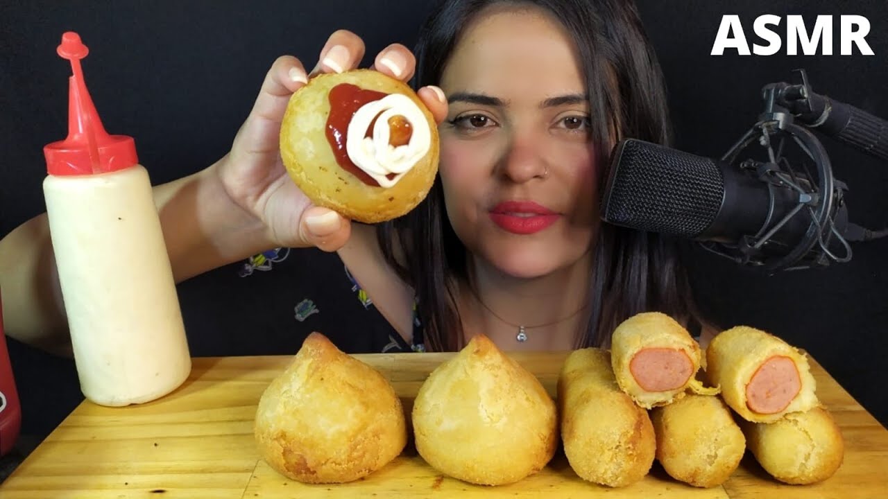 ASMR- COXINHA, ENROLADINHO DE SALSINHA -MUKBANG (SONS DE MASTIGAÇÃO)