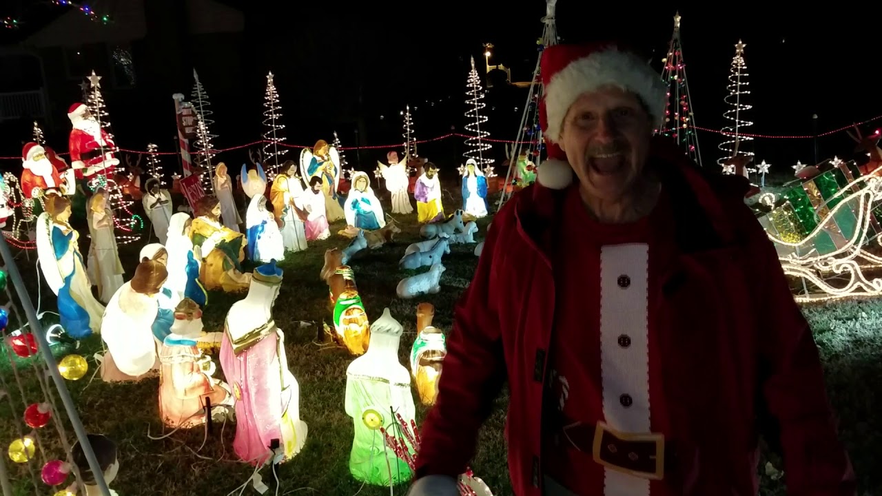Christmas Light Display at the Leakes Mechanicsville, VA YouTube