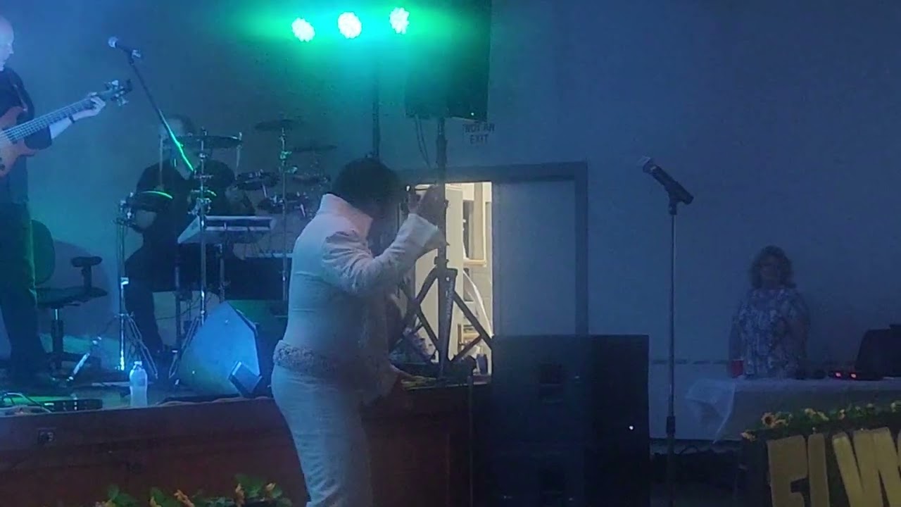 Michael Hoover Elvis Tribute  See See Rider 7/2/2022