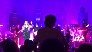 Download lagu Meghan Trainor - Walkashame live at SunFest