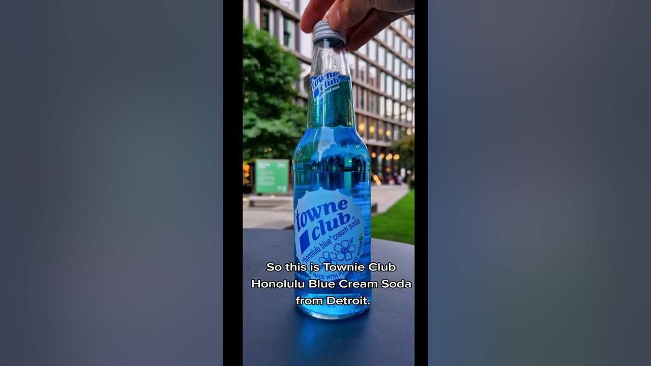 Towne Club Honolulu Blue Cream Soda Flavour Review lofi memes towne-club-honolulu-blue-cream-soda-flavour-review-lofi-memes