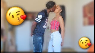 NO HANDS KISSING CHALLENGE *GETS EXPLICIT*