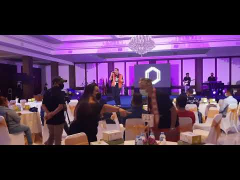 MANA LOLO BANDAACARA DONASI UNTUK NTT
