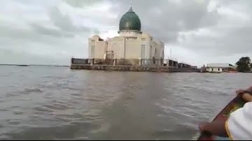 INI BUKAN REKREASI !!  DANAU TEMPE MELUAP II OMBAK MANJA