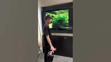 JUMP SCARE WARNING 