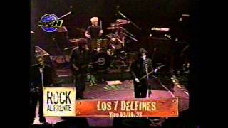 Gustavo Cerati junto a los 7 Delfines - 1998-10-03 - MuchMusic