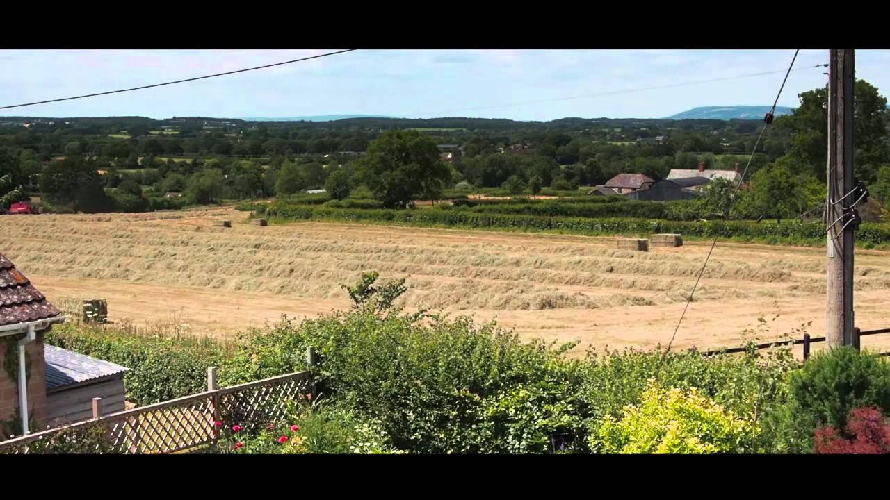 Tedder Windrow Bailer Loading Timelapse