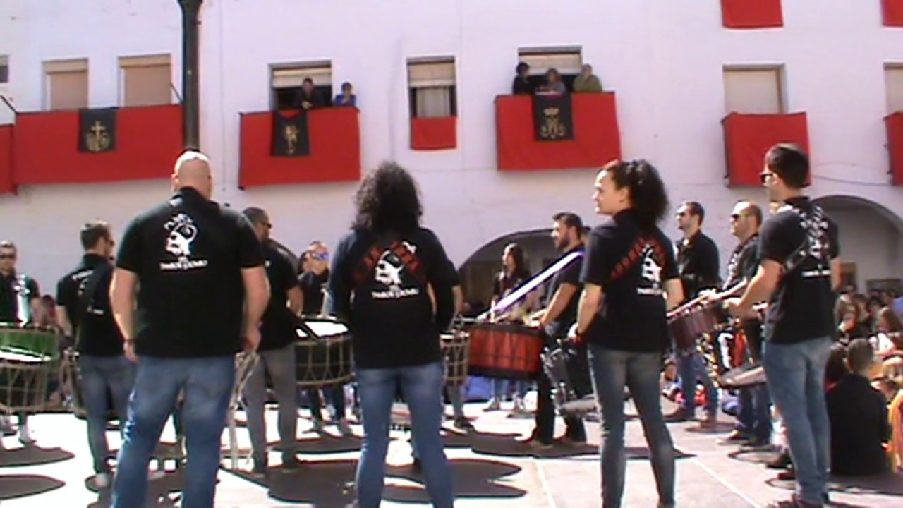 POSESOS del Tambor y el Bombo HIJAR 2017