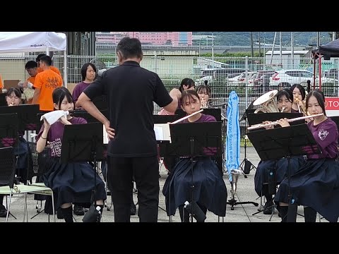 松山東雲中学・高等学校吹奏楽部(しのすい)＆ダンス部の皆さんによるお出迎え トラックフェスタ2025 9/28