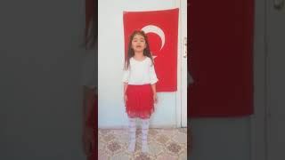 23 Nisan Zeynep Şiir Okuyor