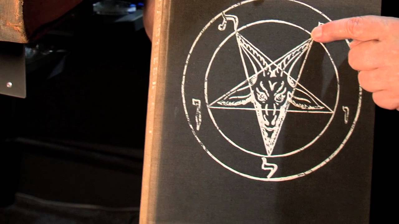 The First Vampire - Book Trailer