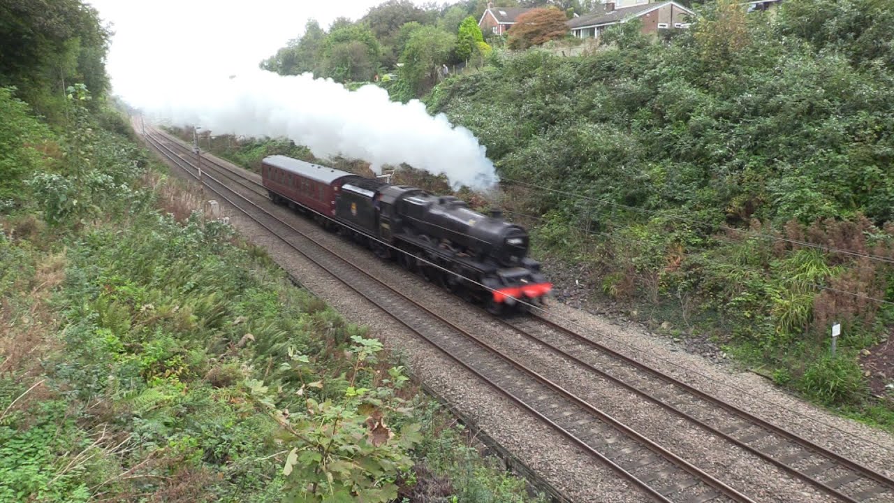 1st October 2023   45690 Leander  Engine Move