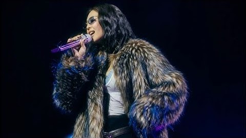 BLACKPINK JENNIE - Filter fancam at The Ruby Experience LA Day 1 (03-06-25)