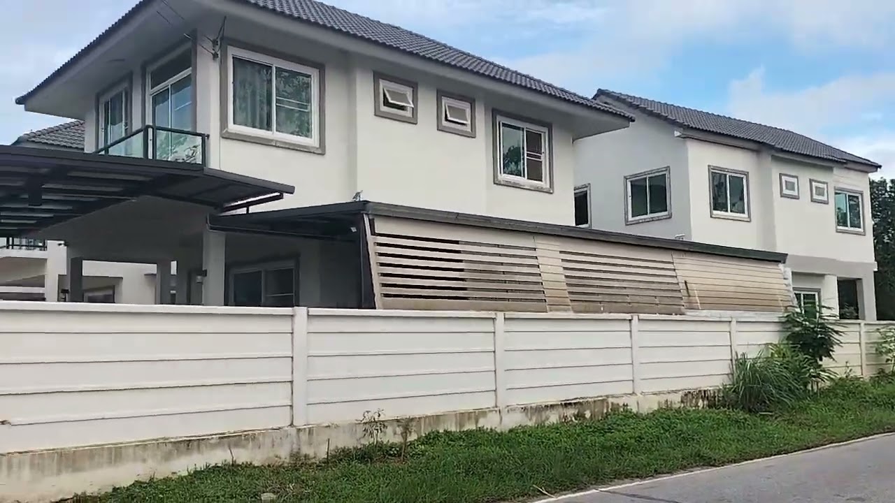 บ้านสองชั้น ในเมืองเชียงรายทำเลดี โทร 0869146552