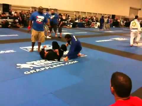 Jaime Lara BJJ match