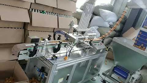 linear 6 head bottle cap wad foil liner inserting machine