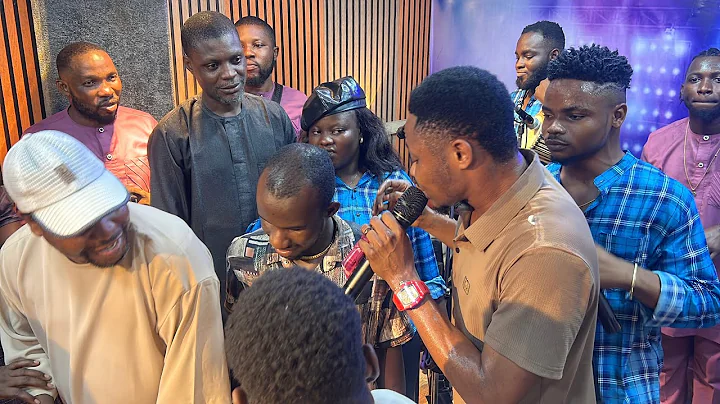 OLABEST TRENDING IJAKIE JAKIE DANCE PERFORMANCE WITH TOBI SPECIAL & BASIT