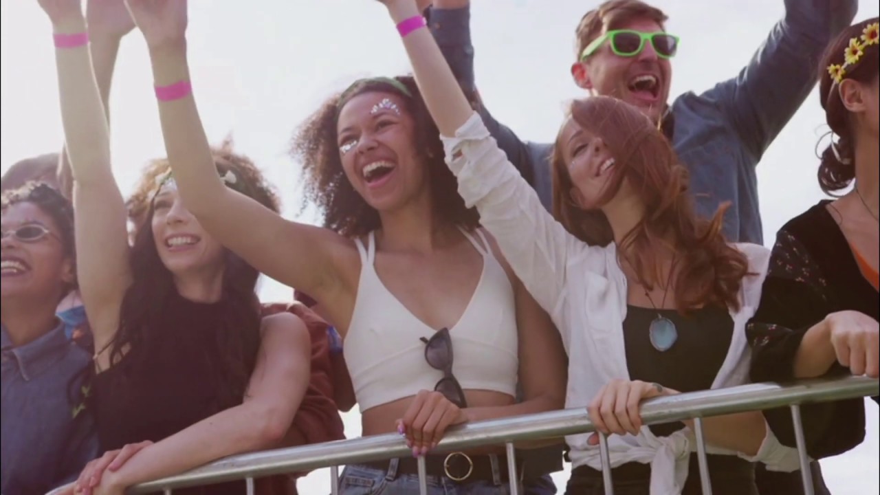 Worsley Live Family Music Video