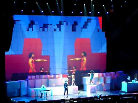 Pet Shop Boys - Go West - Live in Thessaloniki, Greece, 21 Nov.'09 - "Pandemonium" Tour.