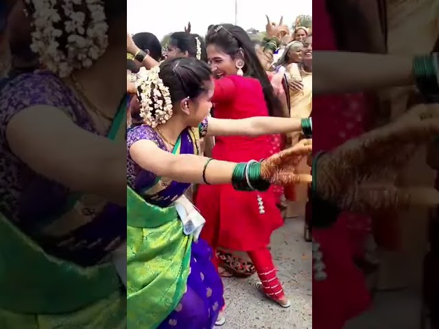 Baaglani Pawari 😍😍😍😜 | Ghadi Na Kata Gar Gar Fire Pawari | Khandeshi Pawari class=