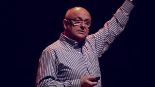 Compromiso social universitario | Eduardo Gaspari | TEDxMarDelPlata