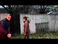 Privind Dincolo de Ajutor – O Poveste Care Îți Va Schimba Perspectiva