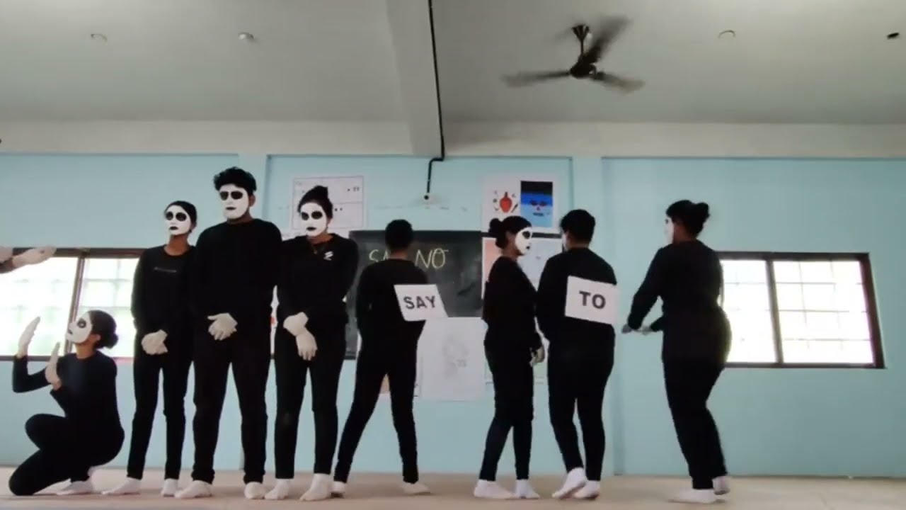 Say no to drugs mime  by VR Krishnanezhuthachan lawcollege students in association with Keralapolice