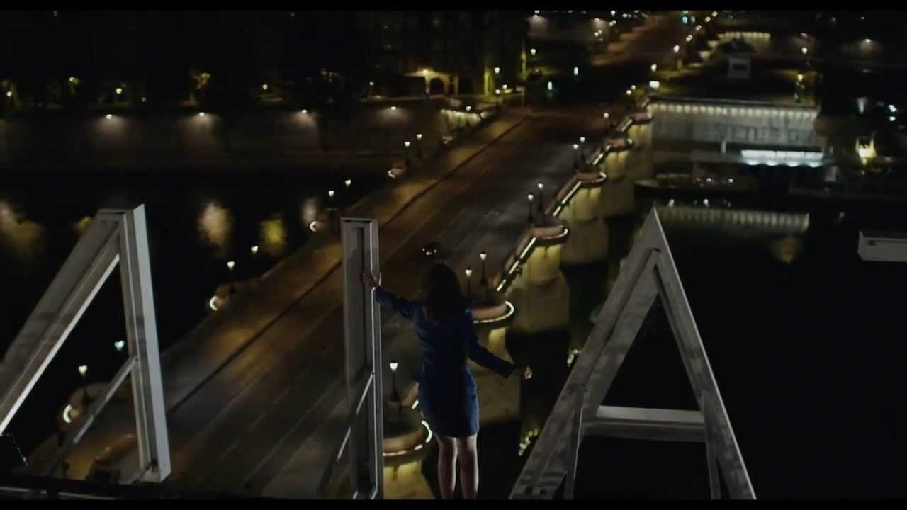 HOLY MOTORS   Tráiler subtitulado en español HD