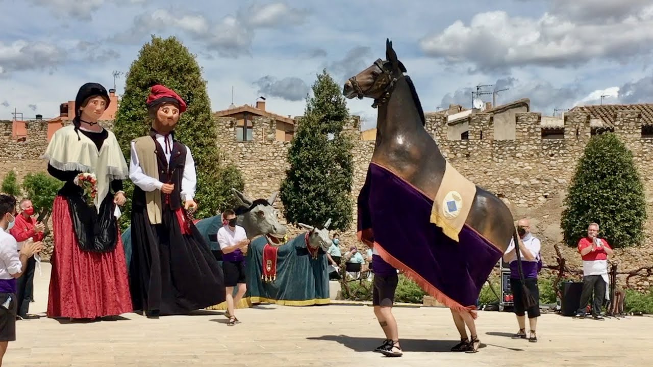 Recordant Balls de Mulasses, de Falset, de Lloret de Mar, de Vic i de Montblanc