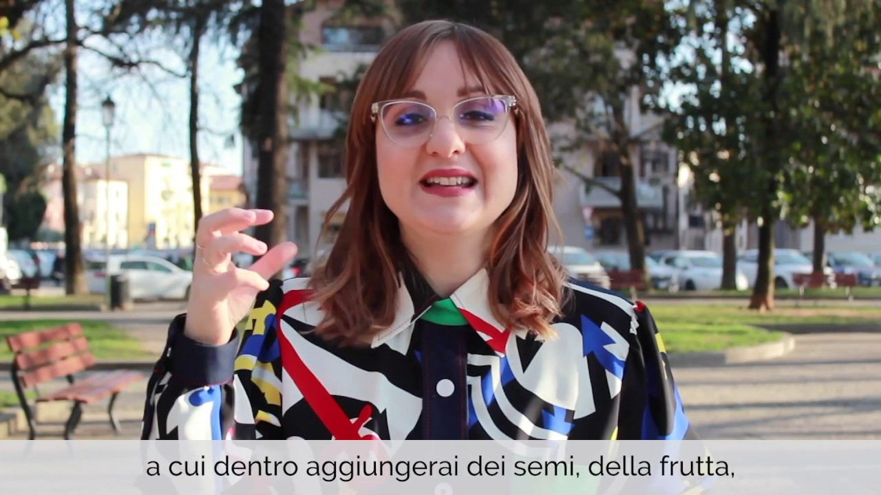 Stitichezza pre-ciclo: quali cibi aiutano a ridurla?