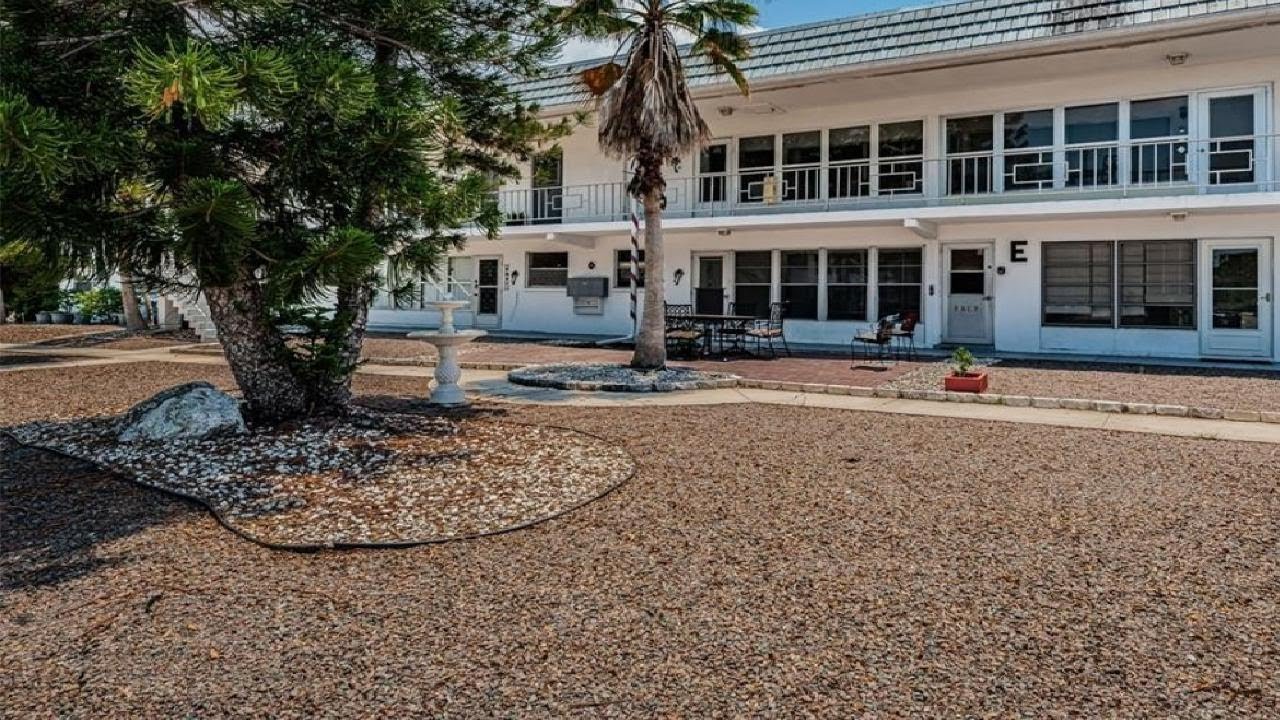 1221 DREW STREET, CLEARWATER, FL Presented by Colleen Bebell. YouTube