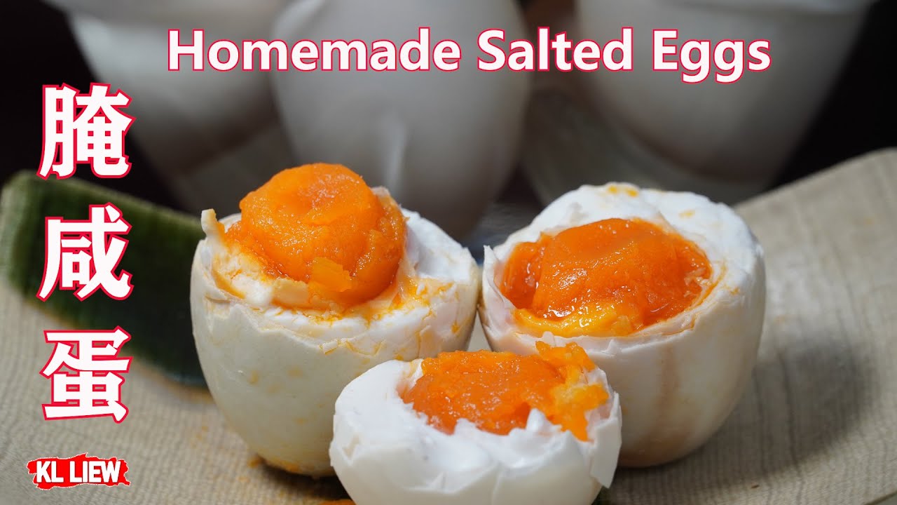 Homemade Salted Eggs 自制腌咸蛋，教你在家腌制出油起沙的咸鸭蛋