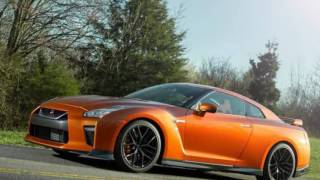 The 2017 Nissan GT-R - Chris Harris Drives - Top Gear