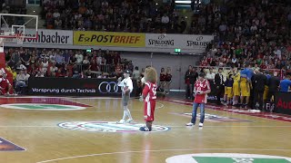 Fc Bayern Halbzeit Show - Mrmike Audi Skill Challenge