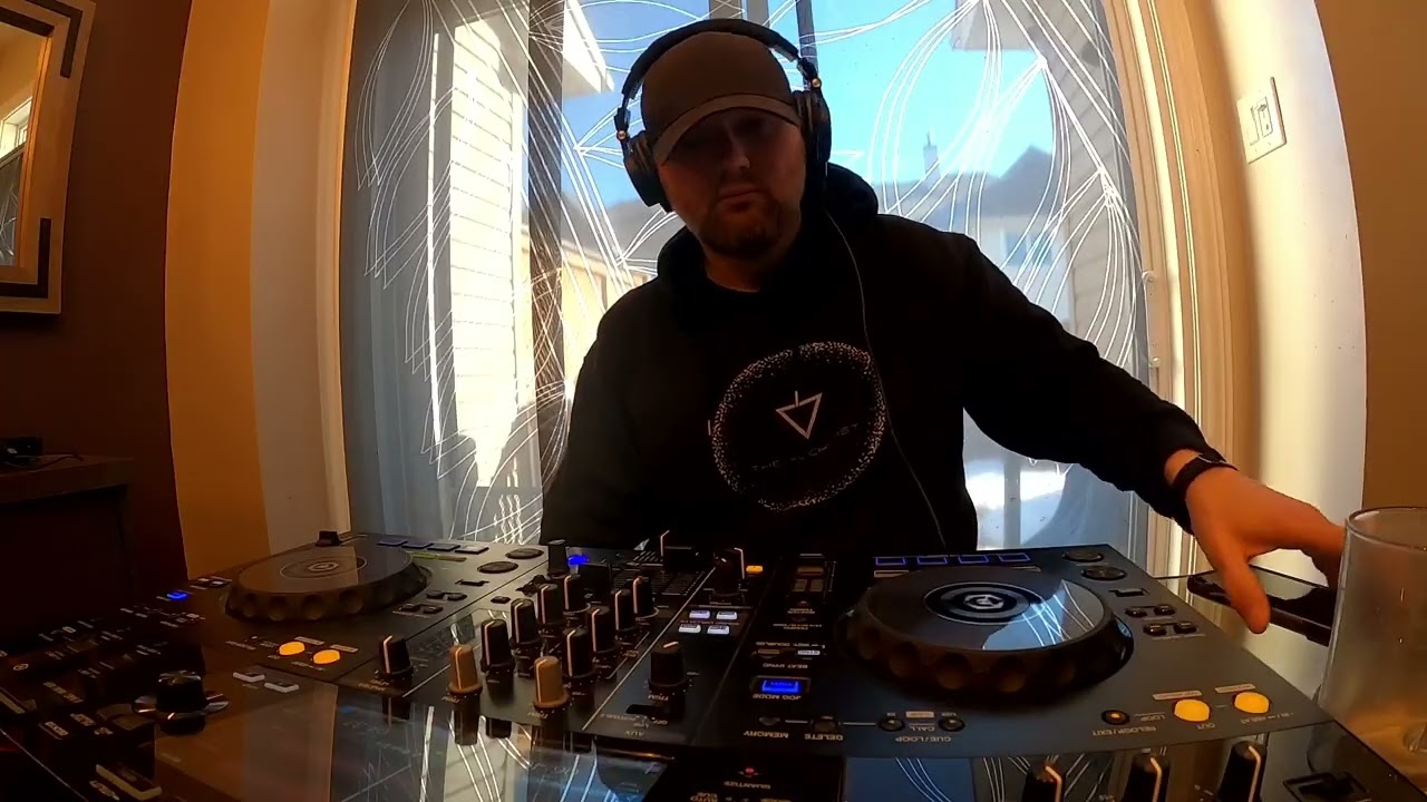 2025 Behind the scenes 