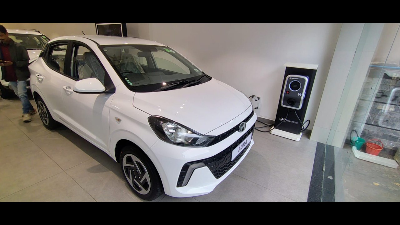 LIVE DEMO OF THE HYUNDAI AURA