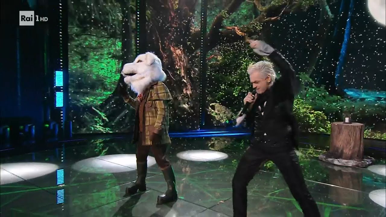 Pastore Maremmano canta 