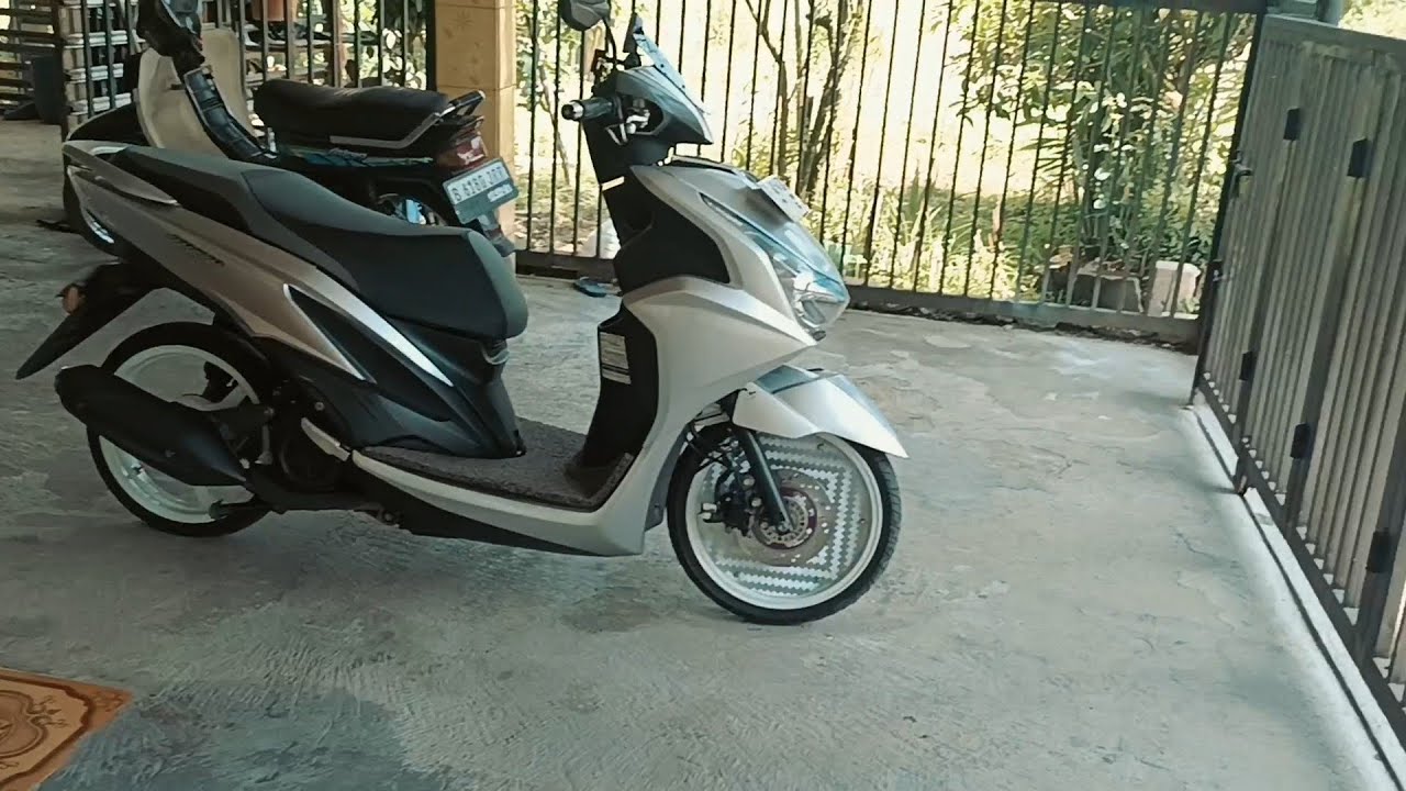 PASANG DOP VELG VROSSI PALANG 3 DI YAMAHA FREEGO 125S | bikin dop velg DIY DOP velg