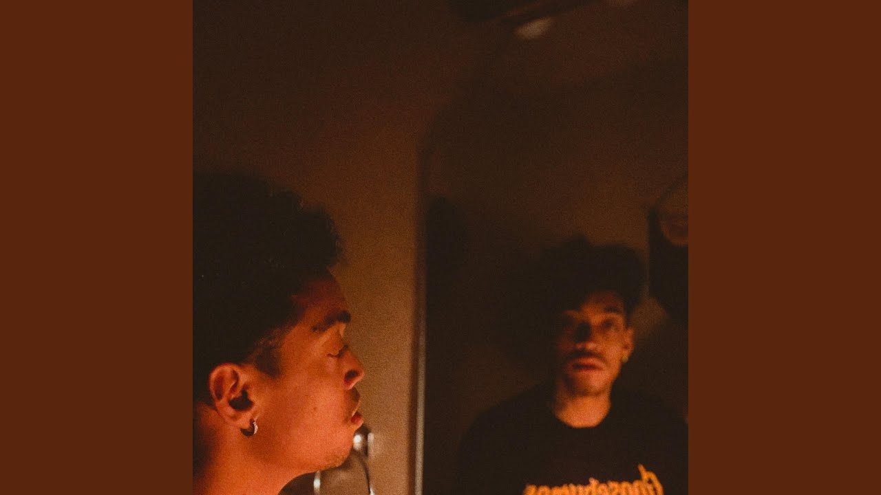 Guarda Paralyzed su YouTube Guarda Paralyzed su YouTube