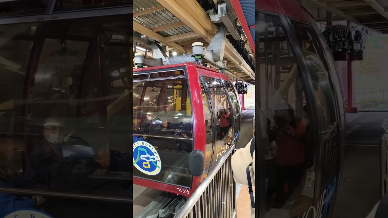 Hakone Adventure Part 1: Swirling Chairs Train + Mountain Views & Egg Smell Haha