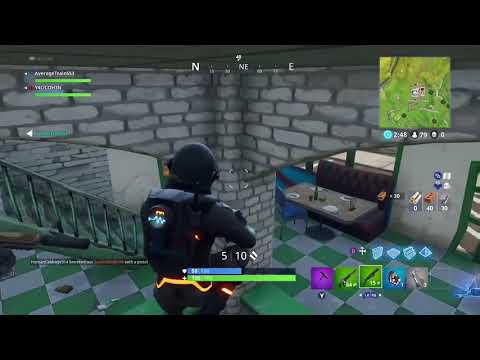 Fortnite BR Creepy clown laugh in tomato town