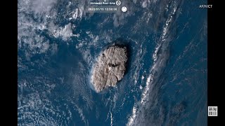 衛星映像：トンガ海底火山噴火　噴煙は高さ約20キロ