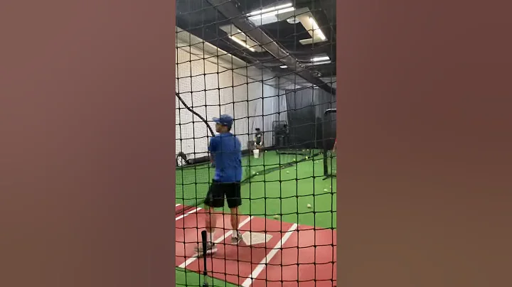 Class of 2022 Benson Huang Hitting