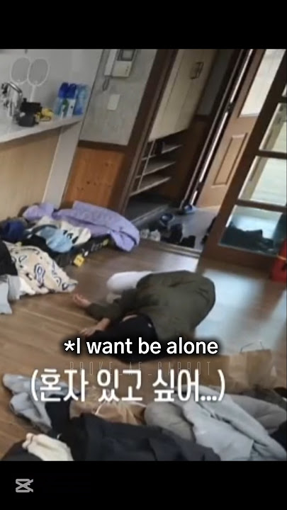 Hoshi was so tired after hanging out with Jeonghan all day long 🥱 #hoshi #jeonghan #seventeen #세븐틴