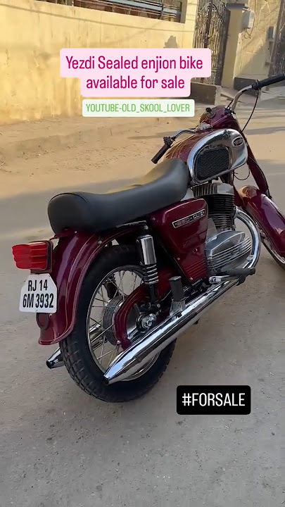 Yezdi bike available for sale with all papers complete #yezdi #yezdijawa #yamaha #rx100