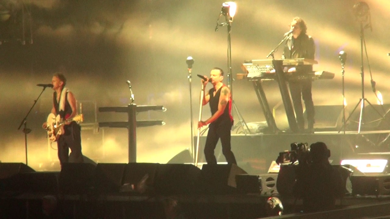 Never Let Me Down - Depeche Mode / Athens 2017 ( Terra Vibe Park )