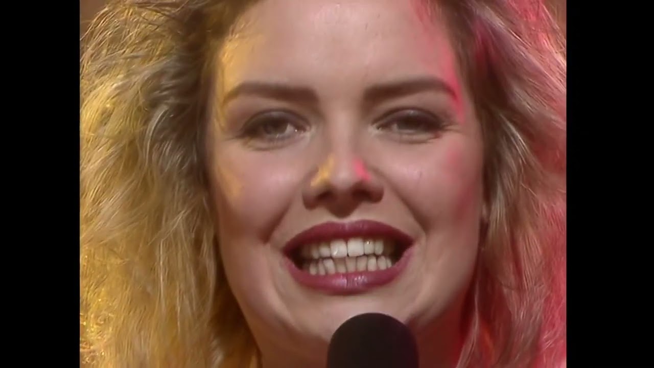 洋楽 KIM WILDE LOVE IN THE NATURAL WAY Love In The Natural Way - YouTube