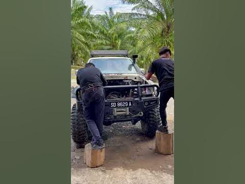 Hilux ln106 - YouTube