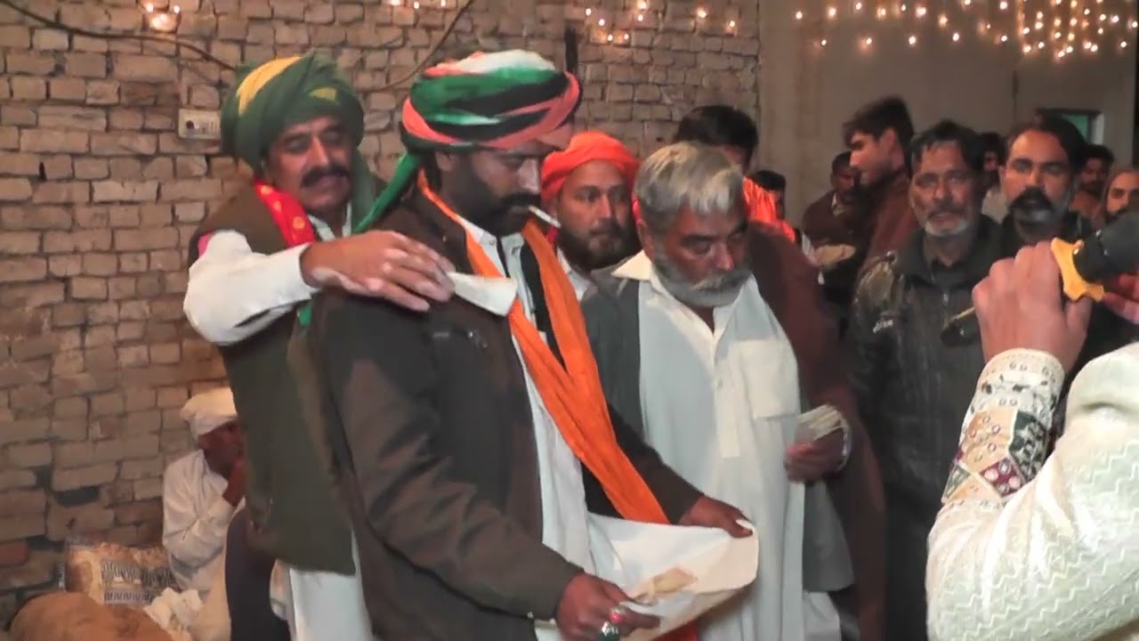 peer nazar hussain balda charagh rehna  rang jashn e fareed sabar [11]